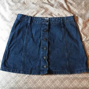 Never worn before Forever 21 skirt